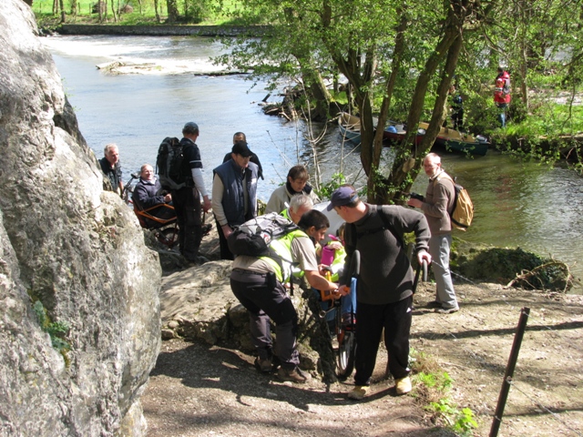 randonnée sportive avec joëlettes, Hotton, 2012